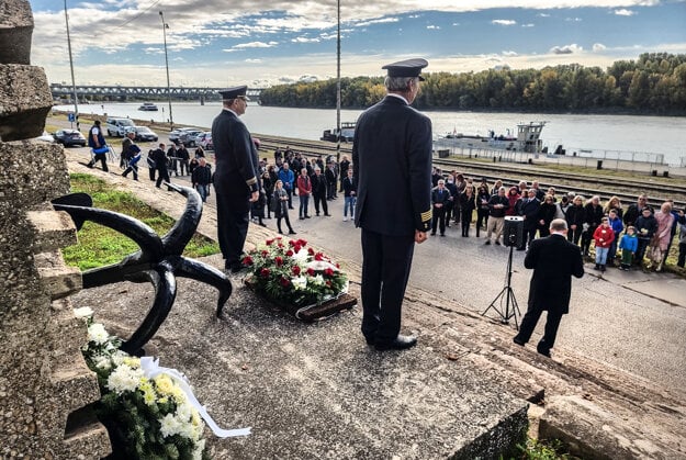 Marking the 25th anniversary of one of the biggest accidents in water transport.