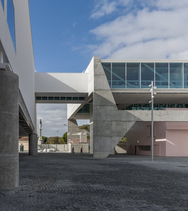 Exhibiiton of architecture by Paulo Mendes de la Rocha at the Faculty of Architecture, Bratislava