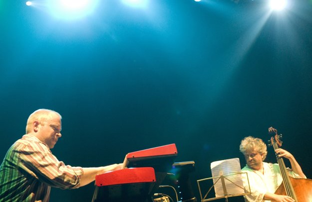 L-R: Zoslt Kaltenecker, Viktor Hársi