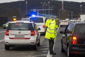 Border crossing near Berg