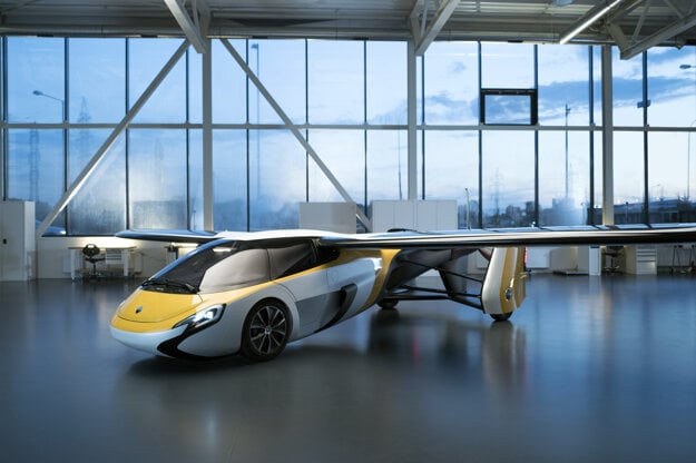 AeroMobil in flight mode with wings extended.