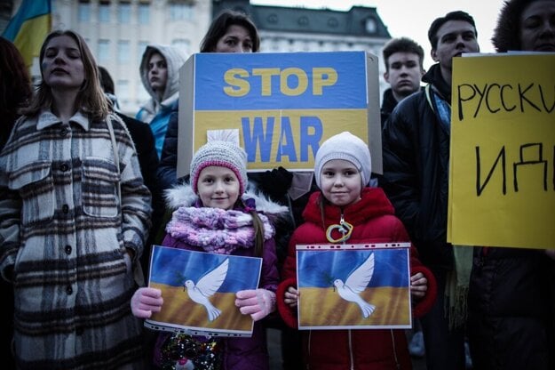 Na protest proti vojne a na podporu Ukrajiny v Bratislave. 