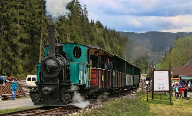 A steam train in Čierny Balog.