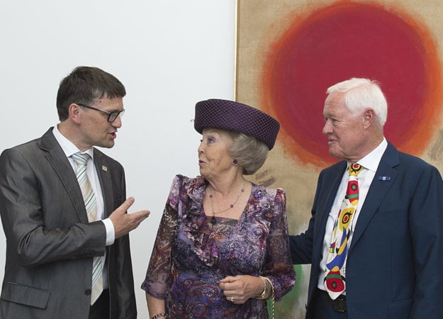 R-K: foudner of Danubiana Gerard Melesteen, Dutch Princess Beatrix and Slovak Culture Minister Marek Maďarič at official opening.