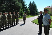 L-R: Defence Minister Peter Gajdoš and Chief of Staff of Slovak Armed Forces Lieutnant-General Milan Maxim during an unplanned visit to the Training Battalion in Martin, August 8, 2016.