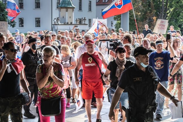 People blocked the entrance to the parliament on July 23, 2021.