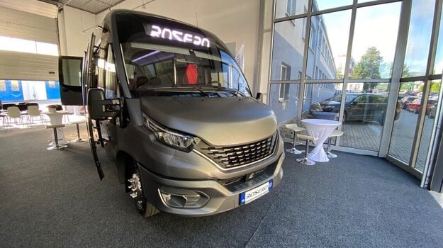 The first Slovak prototype hydrogen bus was manufactured by Rošero P in cooperation with the Technical University in Košice.