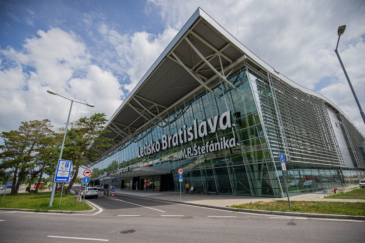 Offer of flights from Bratislava airport expands with winter schedule spectator.sme.sk Offer of flights from Bratislava airport expands with winter schedule spectator.sme.sk