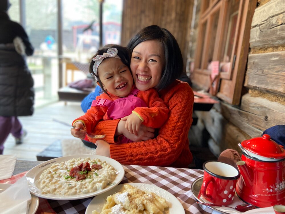 Niki and her daughter, whose first name is officially Slovak, eat in a traditional Slovak restaurant.