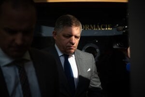 Smer leader Robert Fico