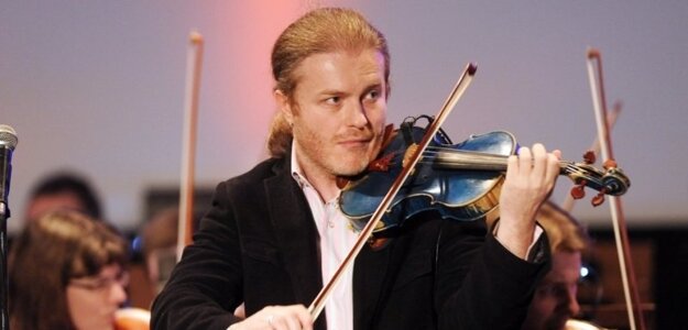 Pvael Šporcl will play with Slovak Sinfonietta (ŠKO)