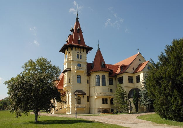 The manor house in Prievoz, Bratislava.