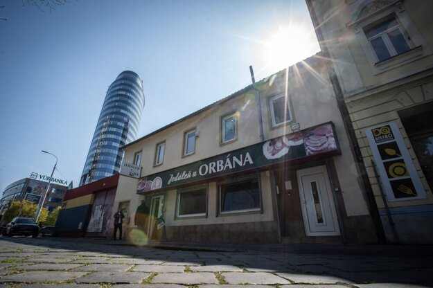 Jedáleň u Orbána does not pretend to be something that it is not. In a way, it offers a trip back to the times of communism.
