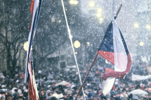 December 9, 1989 in Bratislava.  Emigrants like the secretary general of the World Congress of Slovaks, Dušan Tóth, Czech singer Karel Kryl and mime Milan Sládek attended.