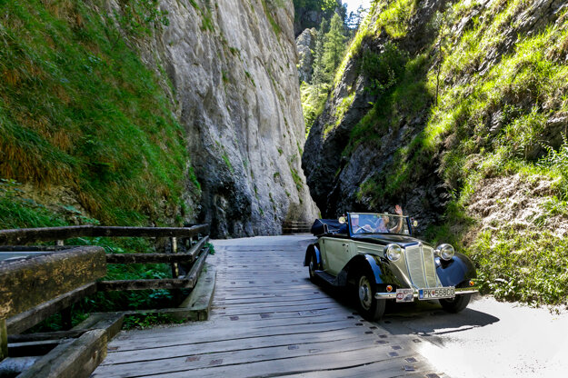 A vintage car drives through the Manínska Tiesňava gorge in western Slovakia on June 21, 2022.