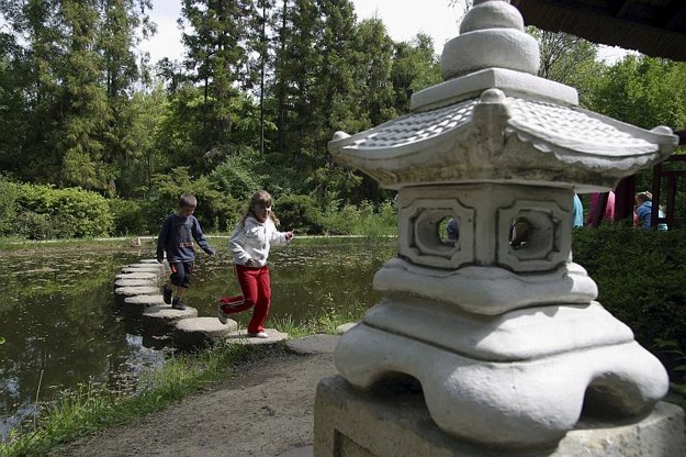 The main season at Mlyňany Arboretum begins in May