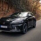 Lexus spája výkon a úspornosť