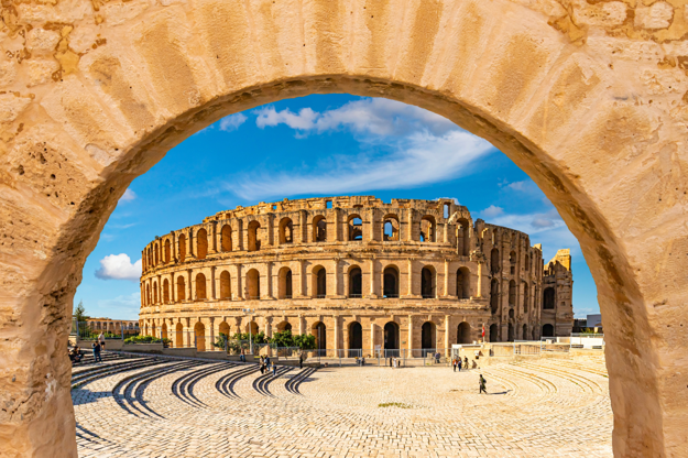 Rímsky amfiteáter v El Jem v oblasti miest Mahdia a Chebba. Zdroj: Shutterstock.com