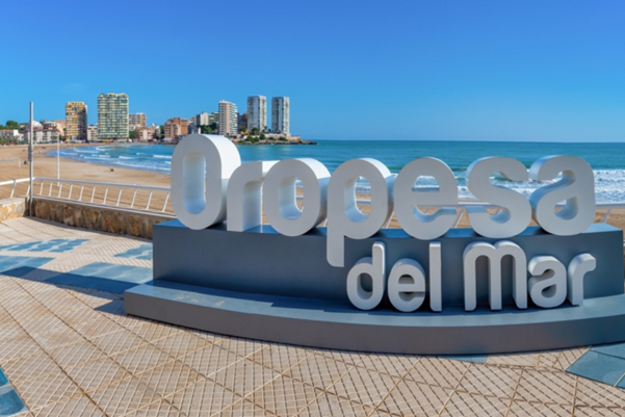 Pobrežie Oropesa del Mar má pláže s pozvoľným vstupom do mora. (zdroj: Shutterstock.com)