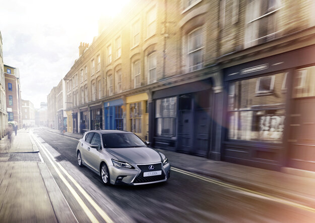  (zdroj: Lexus)