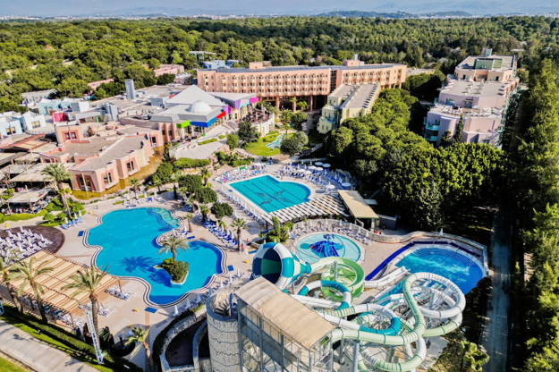 Výhodou Turecka sú obrie aquaparky priamo v rezortoch. Zdroj: Kartago.sk (hotel Blue Waters Club)