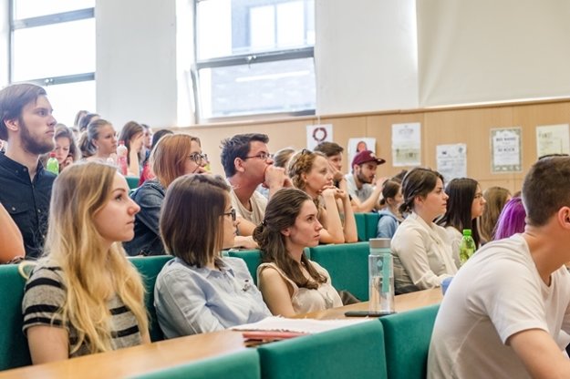 Aula fakulty