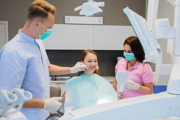  (zdroj: Schill Dental Clinic, Boris Németh)