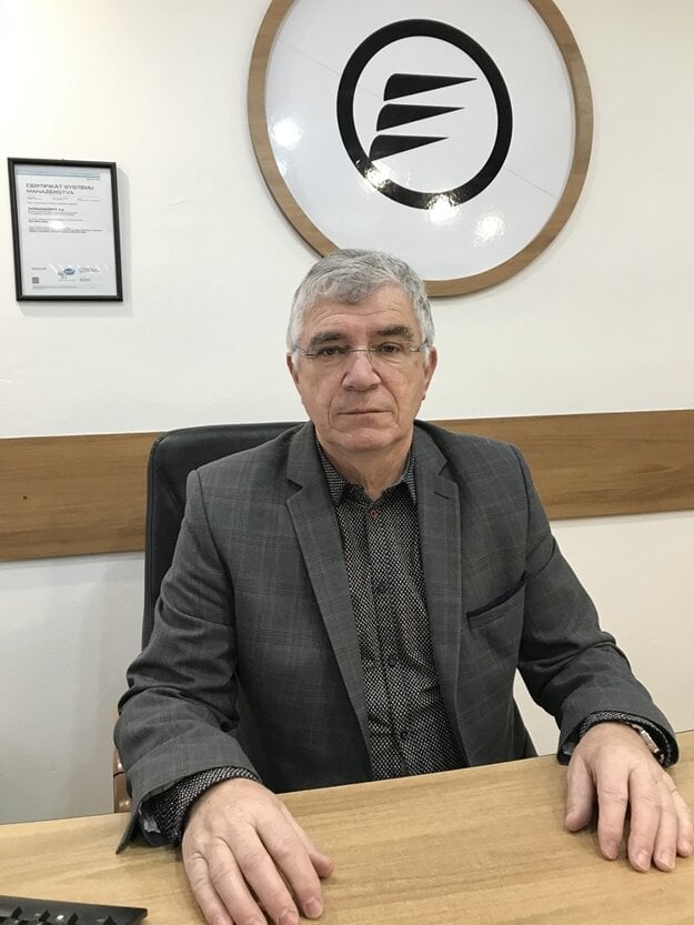Riaditeľ Tatravagónky v Trebišove Ing. Jozef Ondruš patrí k dlhoročným zamestnancom, vo firme je 39 rokov. (zdroj: Tatravagónka Trebišov)