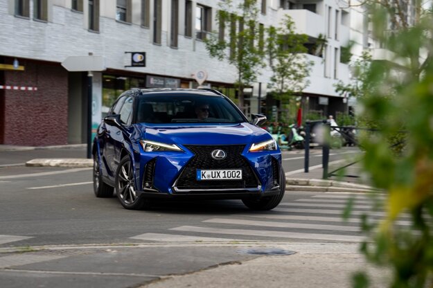 Lexus UX (Zdroj: Toyota)