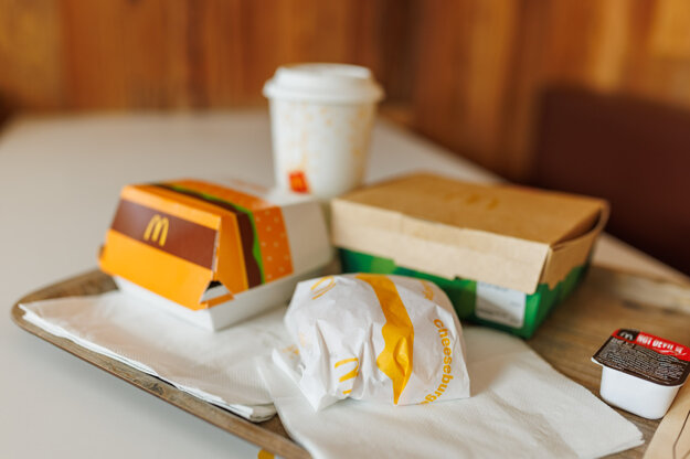 Pre mnohých ľudí je práve táto predvídateľnosť dôvodom, prečo sa do reštaurácií vracajú (zdroj: McDonald´s)