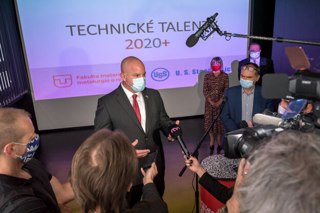 Tlačová konferencia Technické talenty 2020+ za účasti predstaviteľov U.S. Steel Košice, rektora TUKE a dekanky FMMR TUKE