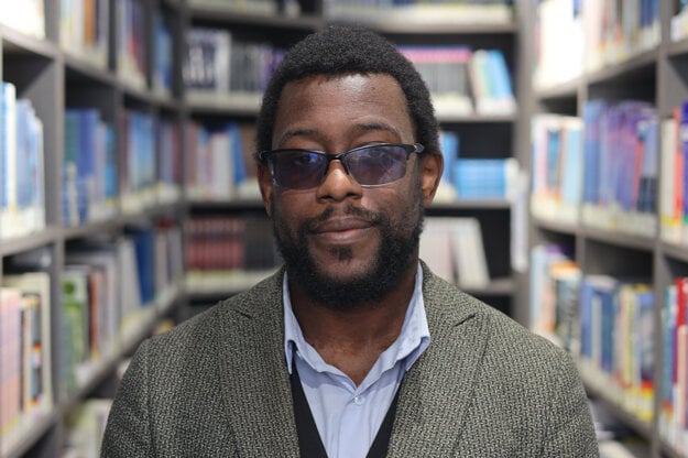 Dr. Harrison Johnson James (zdroj: UNYP)
