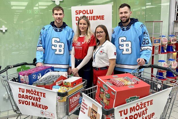 Potravinová zbierka v Kauflande pomáha už 12 rokov  ľuďom v núdzi (zdroj: Kaufland)