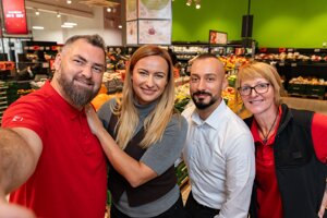 Reťazec si uvedomuje, že spokojný tím ľudí vytvára úspešnú firmu, aj preto do zamestnancov systematicky investuje 
