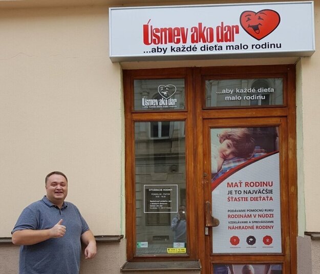 Pobočka Úsmev ako dar na Kováčskej ulici v Košiciach, kde prijímajú potrebné trvanlivé potraviny či hygienické a čistiace potreby.