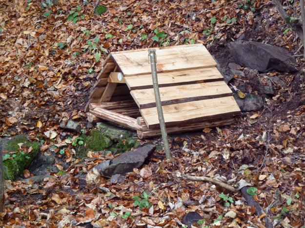 Projekt Výstavba oddychovej zóny a revitalizácie studničiek v Čergovskom pohorí realizuje OZ CTK Čergov 25 (zdroj: Plzeňský Prazdroj Slovensko)