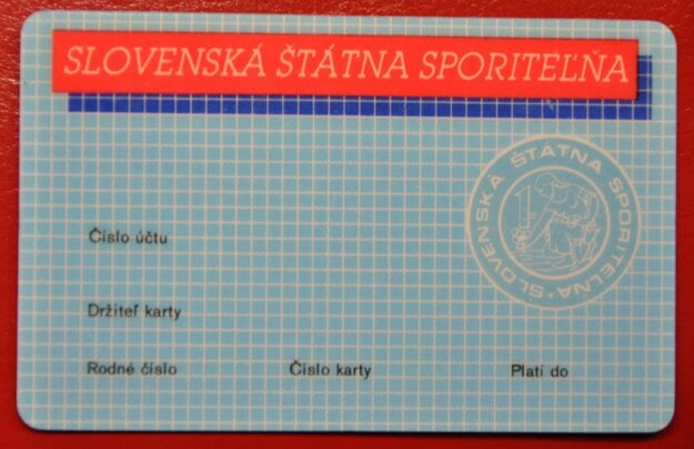 Platobná bankomatová karta Slovenskej štátnej sporiteľne z roku 1989 (zdroj: Platobná bankomatová karta Slovenskej štátnej sporiteľne z roku 1989)