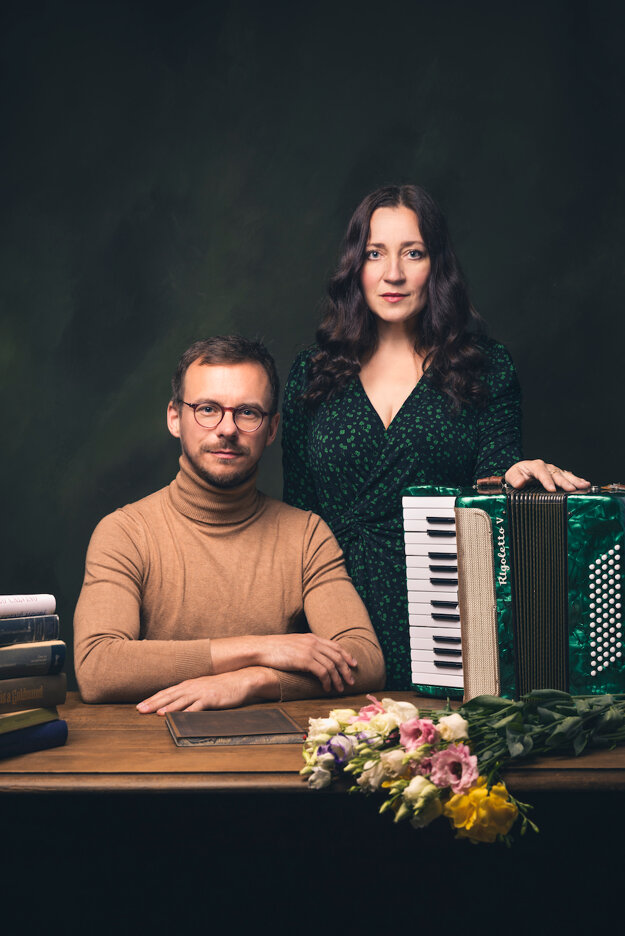 Katka Koščová a klavirista Daniel Špiner