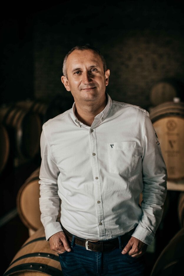 Ákos Špek, generálny riaditeľ butikového vinárstva Világi Winery.